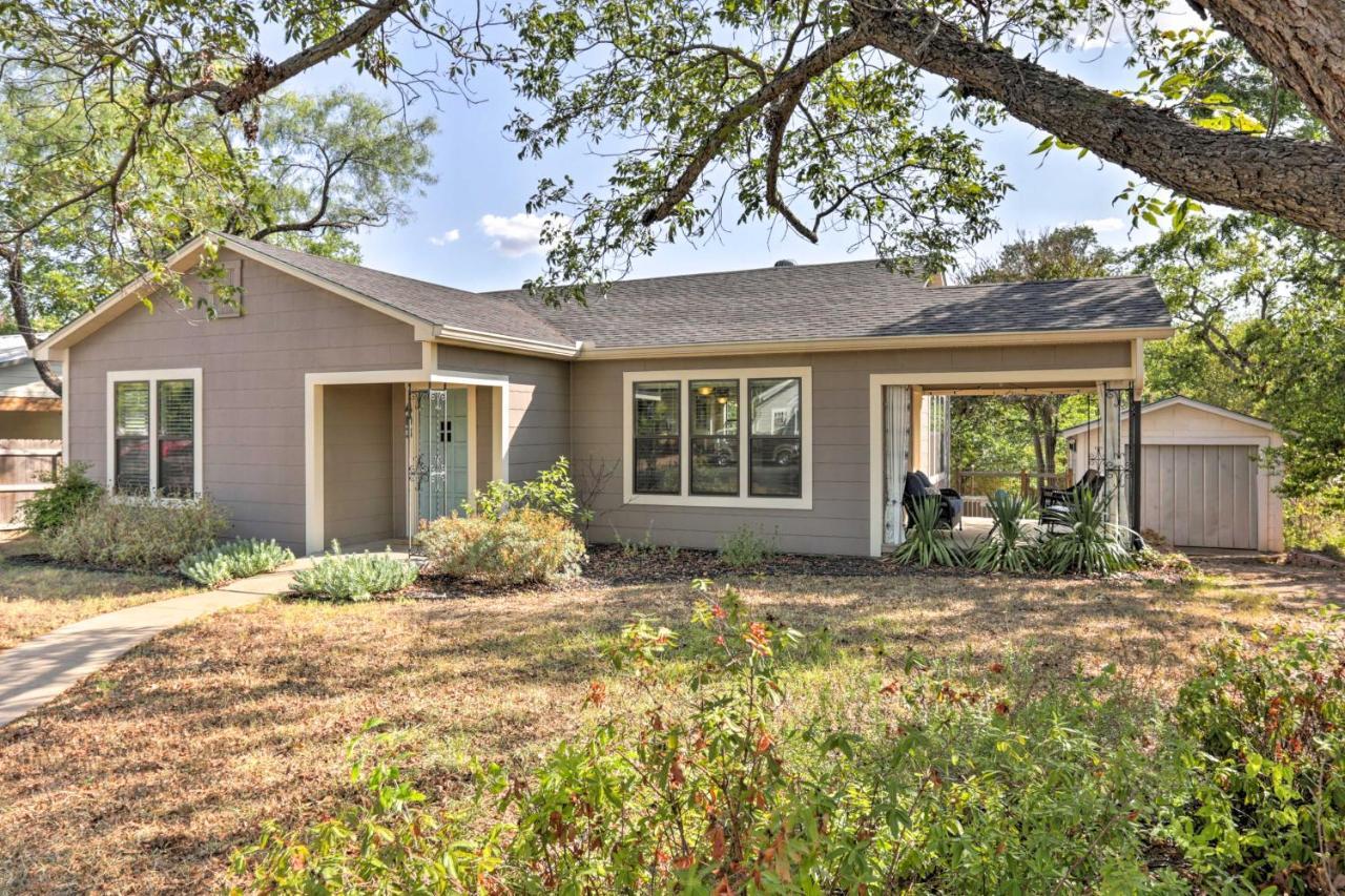 Fredericksburg Cottage With Grill - Walk To Main St! Luaran gambar